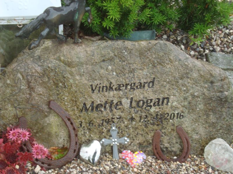 Mette Logan.JPG